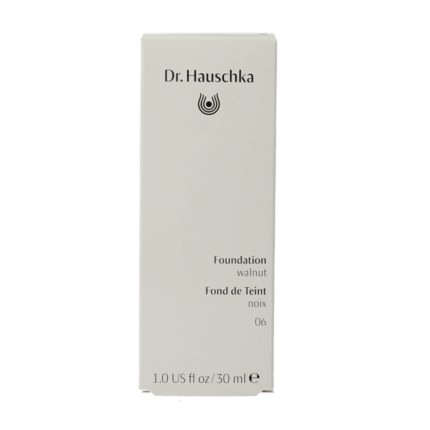 Dr. Hauschka Foundation 06 walnut