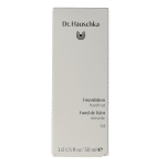 Dr. Hauschka Foundation 04 hazelnut