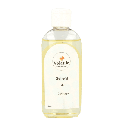 Volatile Massageolie geliefd & gedragen