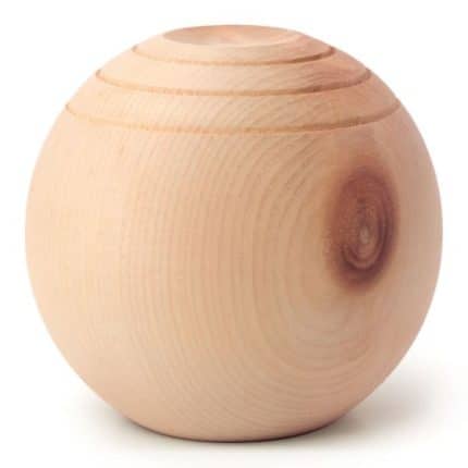 Primavera Pinewood ball bio